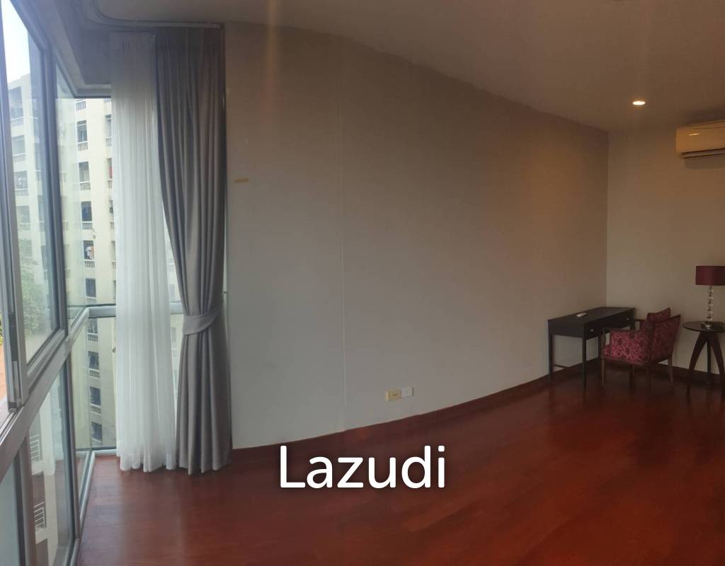 2 Bed 2 Bath 100 sq.m The Star Estate @ Narathiwas