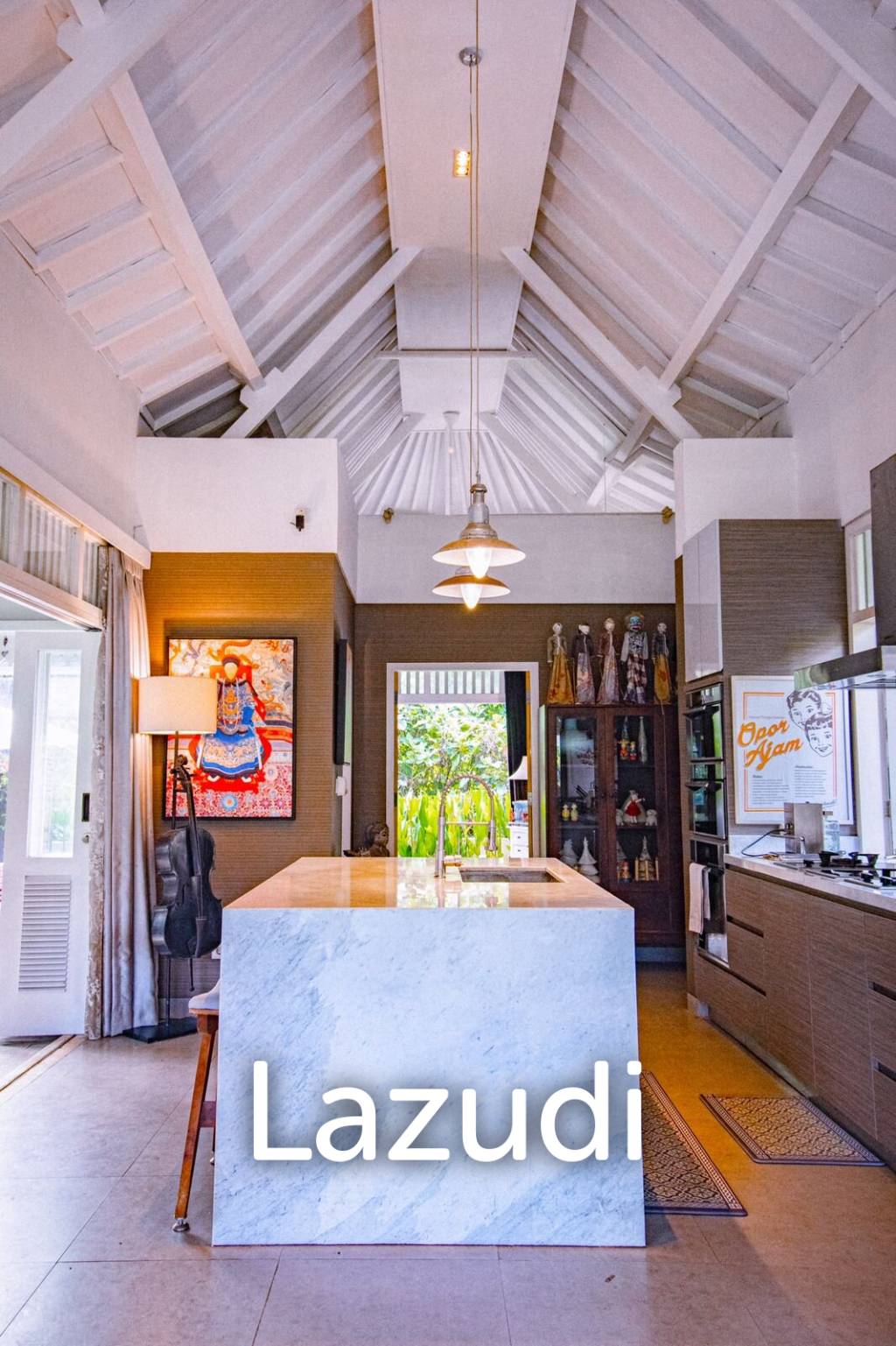 Great Colonial Villa 3 bedrooms fully furnished in Tubak Bayuh Badung