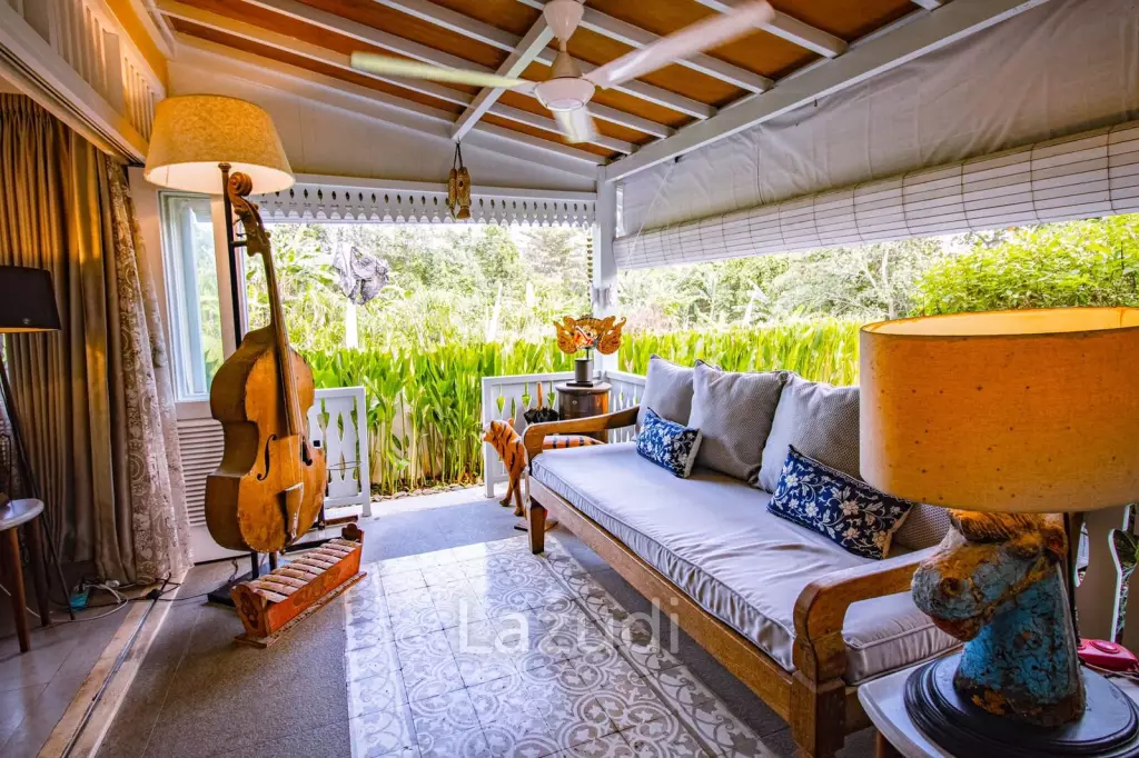 Great Colonial Villa 3 bedrooms fully furnished in Tubak Bayuh Badung