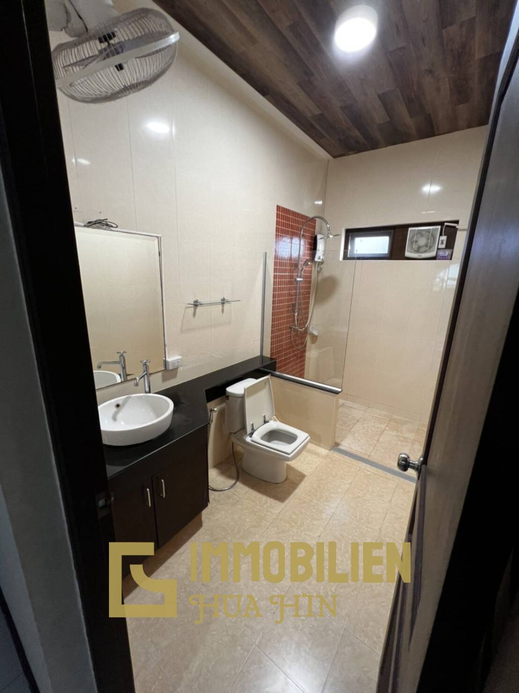 420 metro cuadrado 3 ` 2 Baño Villa de Venta