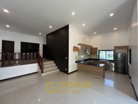 420 metro cuadrado 3 ` 2 Baño Villa de Venta