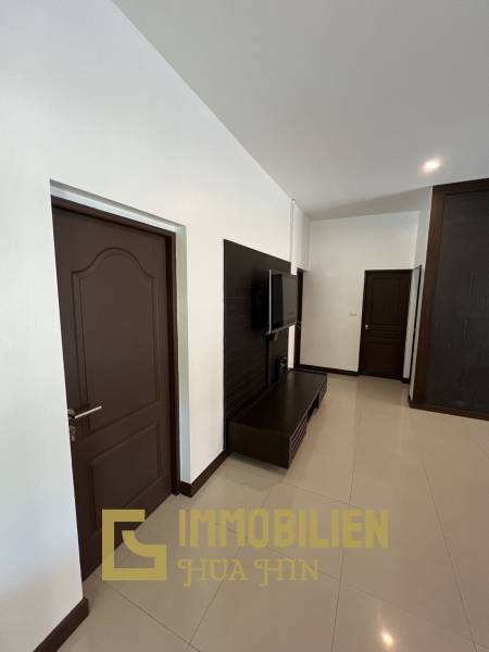 420 metro cuadrado 3 ` 2 Baño Villa de Venta