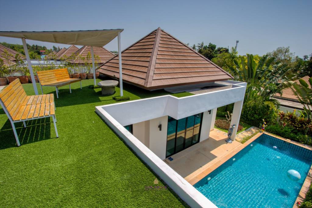 Exceptional 2 bed Pool Villa - Naiharn