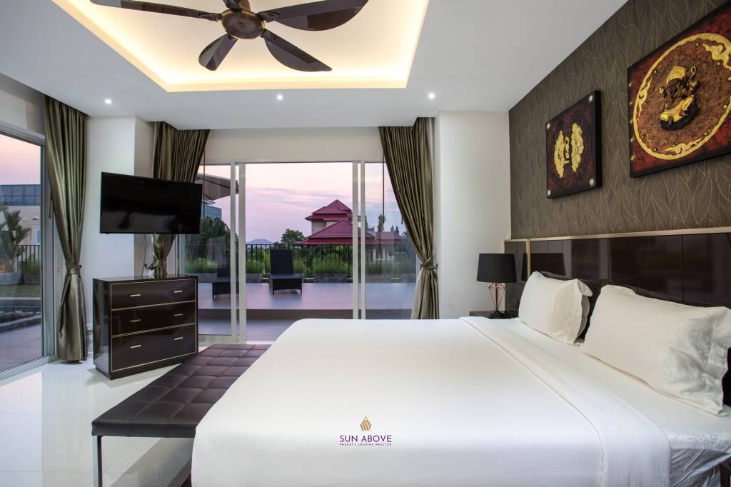 4 bed 5 bath sea view villa - Chalong