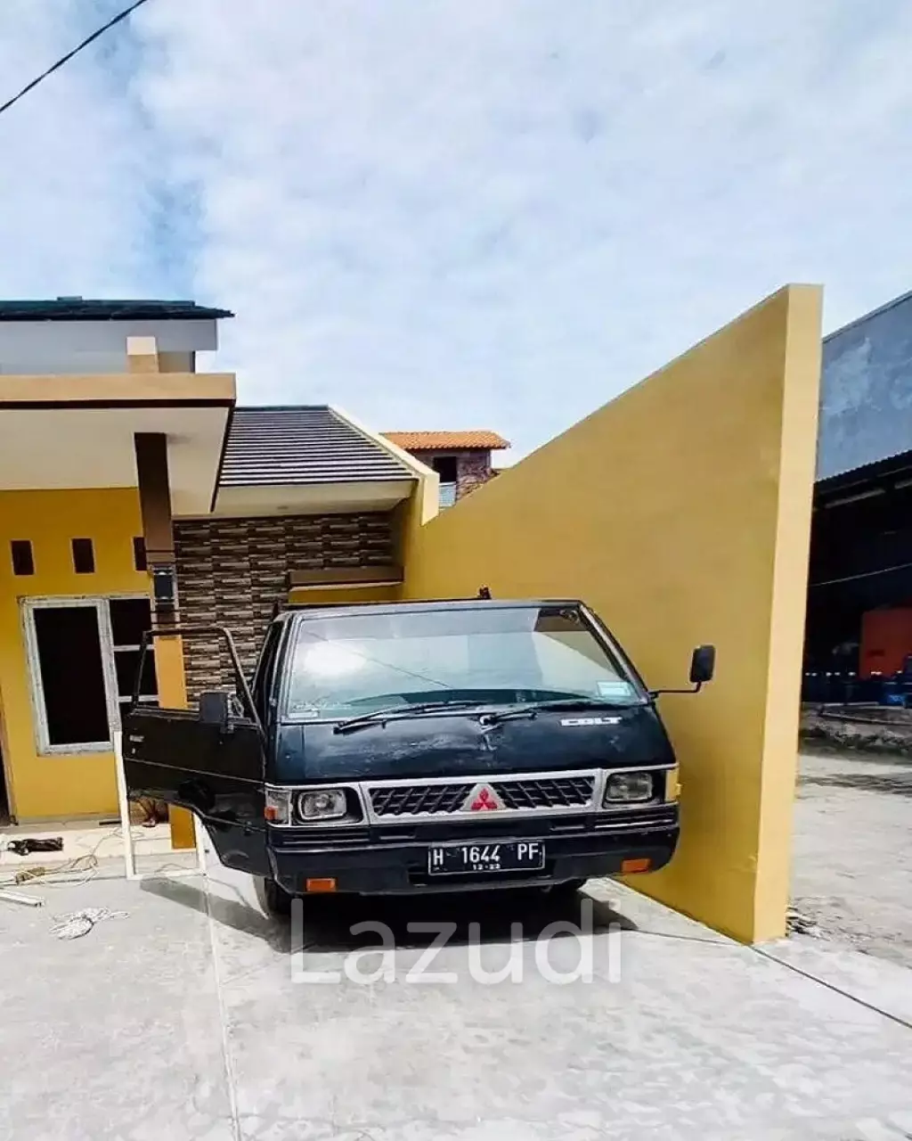 Rumah Dijual di Semarang Dekat Universitas Maritim, Kampus UNIMUS, Transmart Majapahit, RS Bhayangkara Semarang