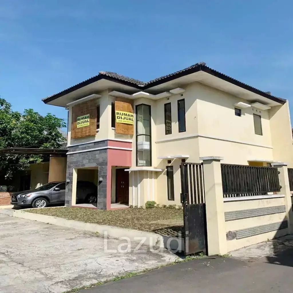 Rumah Dijual Dekat Mall Solo Square, Kampus UMS Solo, Kampus UNS, RS Universitas Sebelas Maret, Bandara Adi Soemarmo