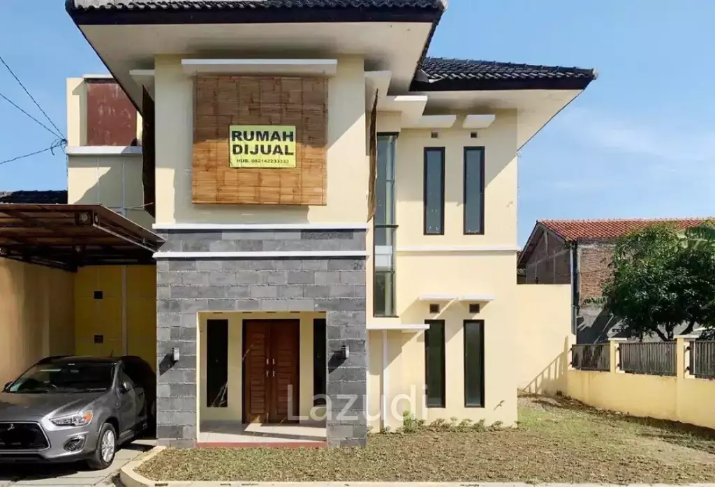 Rumah Dijual Dekat Mall Solo Square, Kampus UMS Solo, Kampus UNS, RS Universitas Sebelas Maret, Bandara Adi Soemarmo