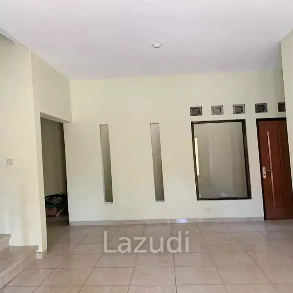 Rumah Dijual Dekat Mall Solo Square, Kampus UMS Solo, Kampus UNS, RS Universitas Sebelas Maret, Bandara Adi Soemarmo