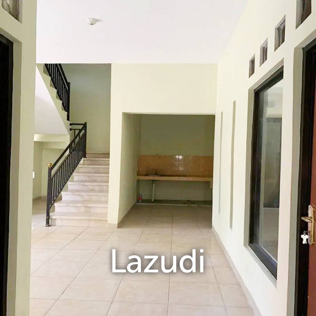 Rumah Dijual Dekat Mall Solo Square, Kampus UMS Solo, Kampus UNS, RS Universitas Sebelas Maret, Bandara Adi Soemarmo