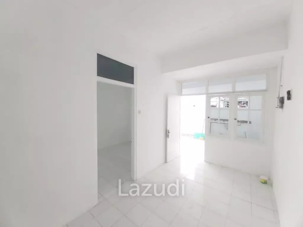 Rumah Dijual di Solo Baru Dekat Hartono Mall Solo, The Park Mall Sukoharjo, Grand Mercure Solo Baru, RS Dr. Oen Solo Baru