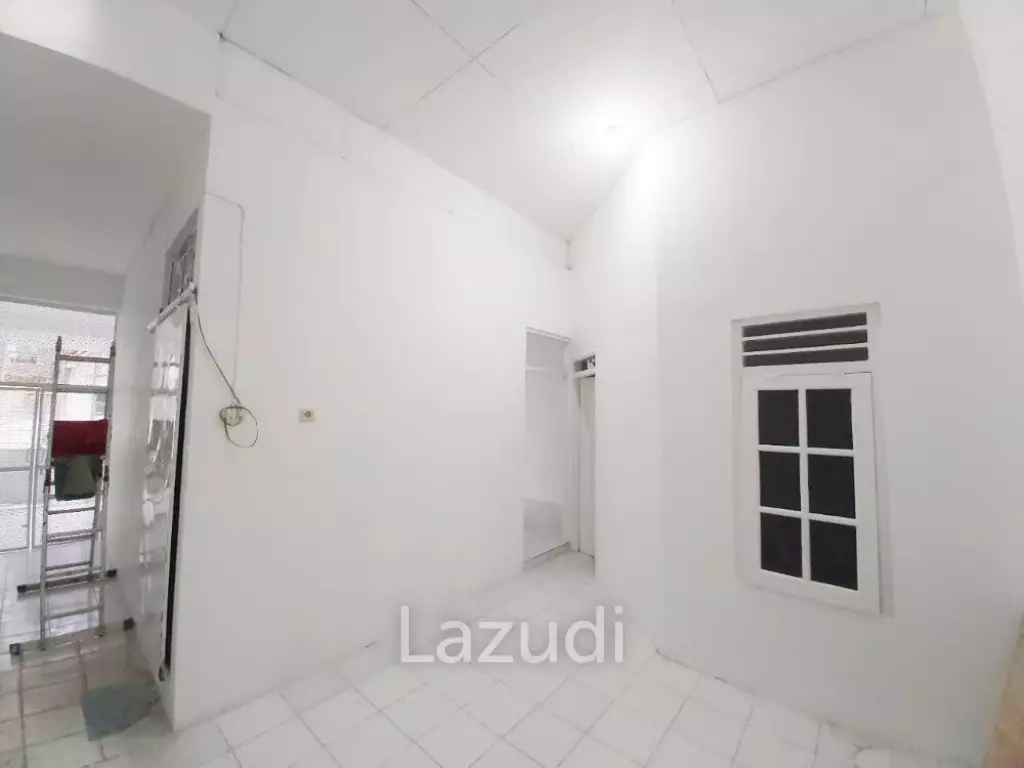 Rumah Dijual di Solo Baru Dekat Hartono Mall Solo, The Park Mall Sukoharjo, Grand Mercure Solo Baru, RS Dr. Oen Solo Baru