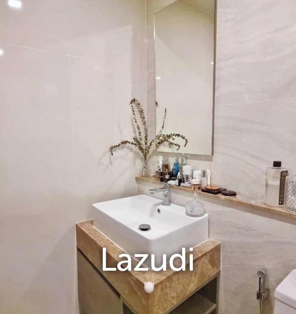 1 Bed 40 SQ.M. Quintara Treehaus Sukhumvit 42