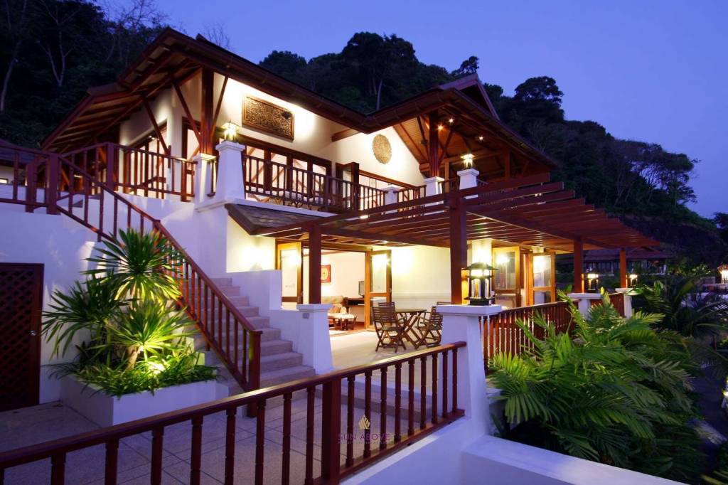 4 Bedroom Sea View Villa - Patong Bay