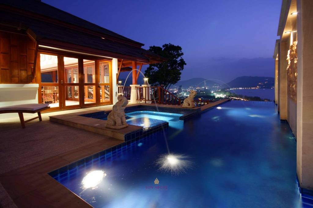 4 Bedroom Sea View Villa - Patong Bay