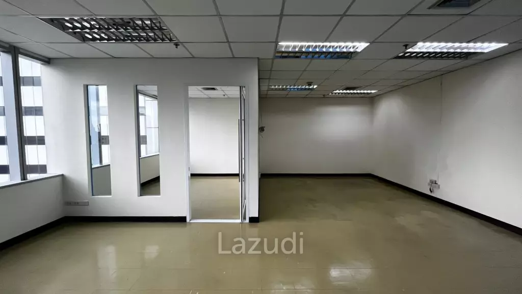 Office For Rent at Column Tower