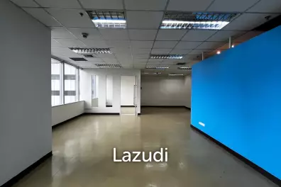 Office For Rent at Column Tower