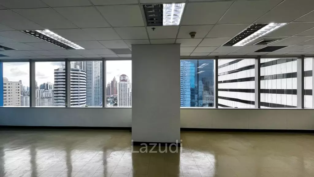 Office For Rent at Column Tower
