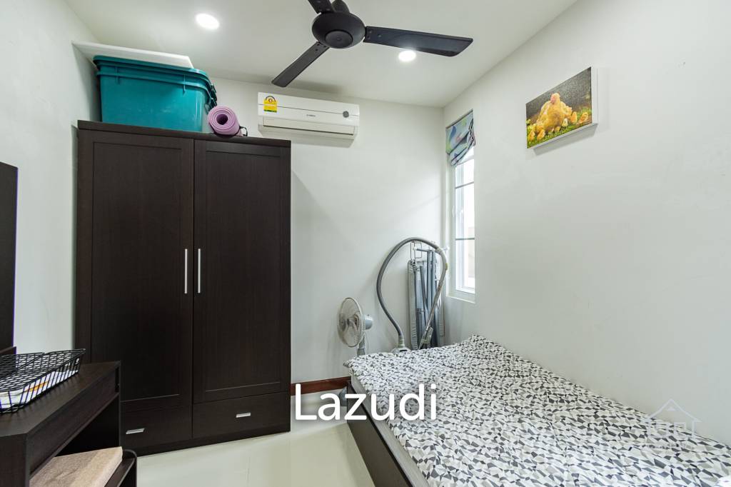 Soi 102, close to Bluport, 3 bed pool villa