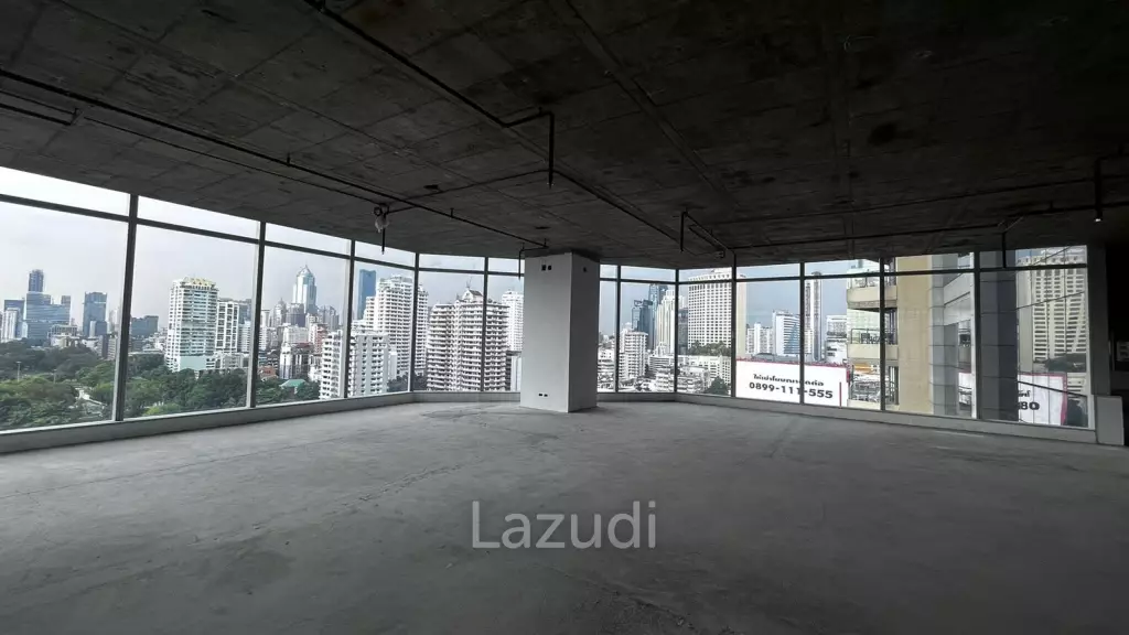 Office For Rent at Column Tower