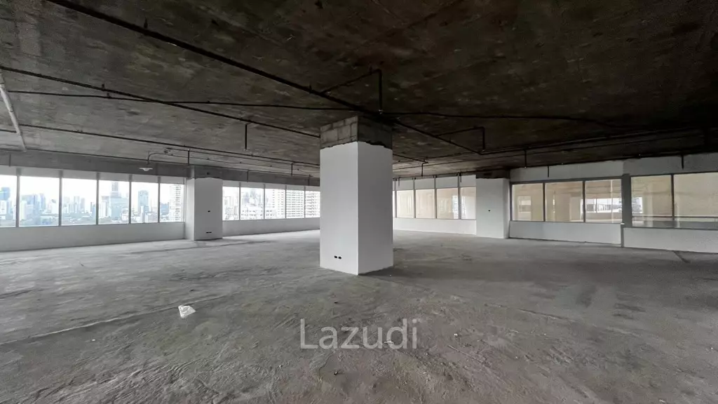 Office For Rent at Column Tower