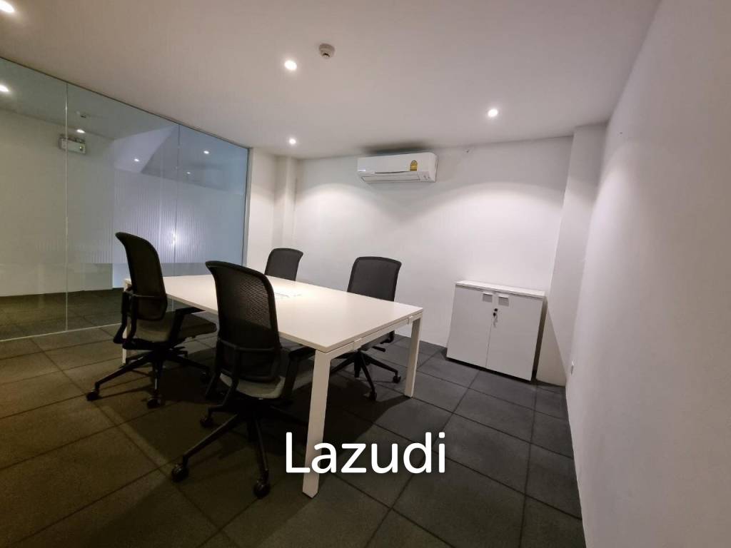 Service Office For Rent at Fabbit Global 