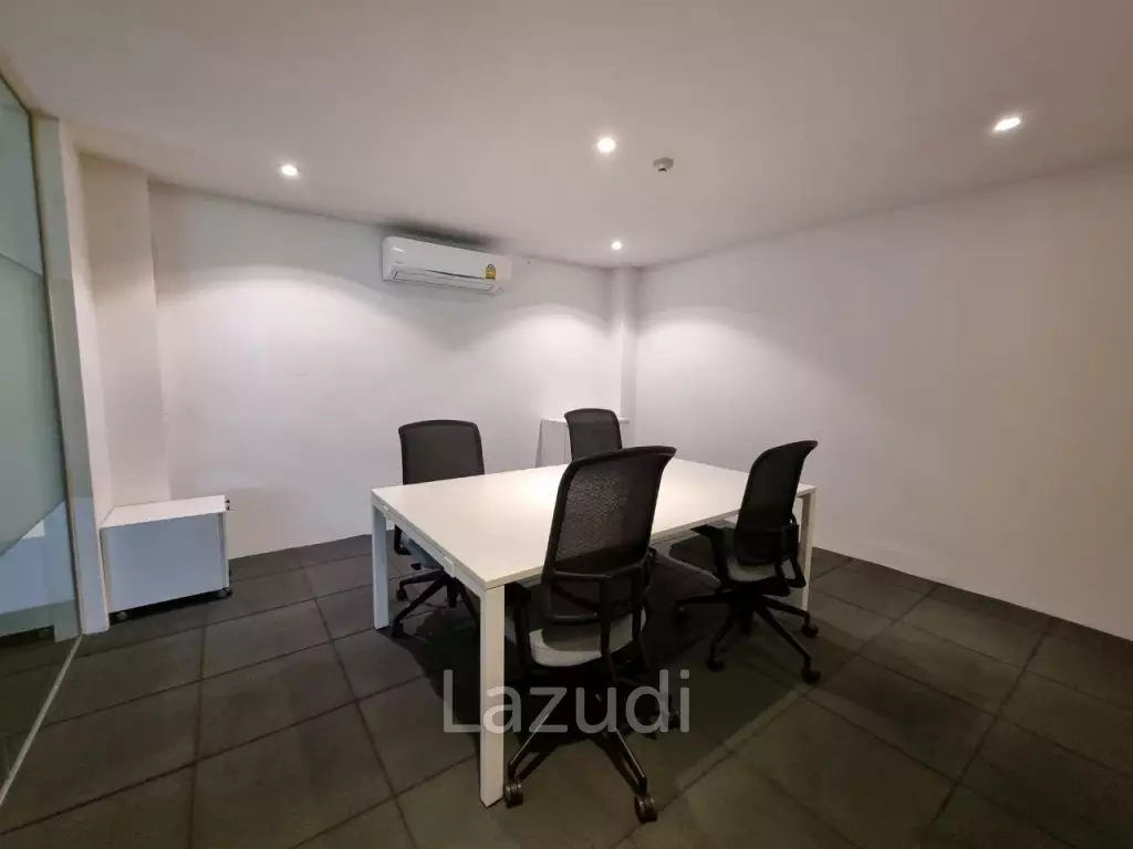 Service Office For Rent at Fabbit Global 