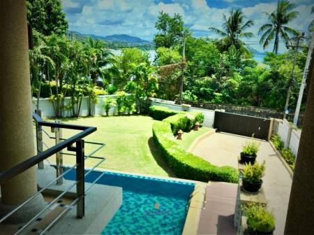 Classic 3 bedroom Sea View Pool Villa