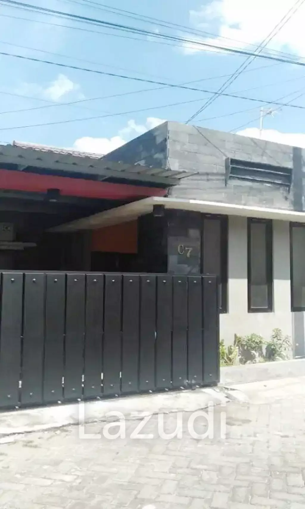 Rumah Dijual di Madiun Dekat Politeknik Negeri Madiun, Kampus UNMER Madiun, RS Griya Husada, Alun-Alun, Pasar Sleko