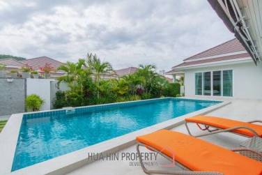 WOODLANDS : Luxury 3 bed pool villa