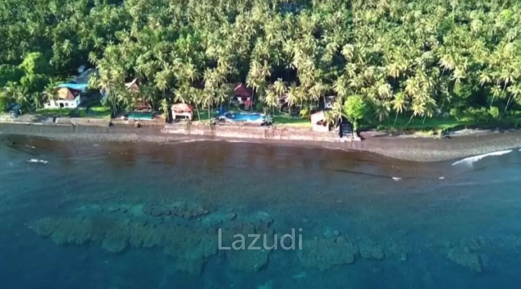Spectacular Beachfront Villa Resort in Sambirenteng, Buleleng, North Bali