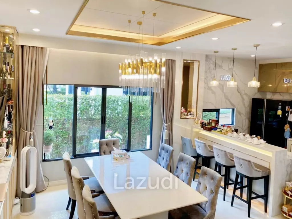 4 Bed 5 Bath 420 SQ.M Burasiri Pattanakarn