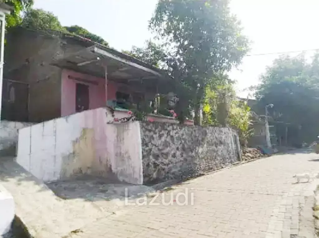 Rumah Dijual di Kota Semarang Dekat Kampus UNIMUS, Java Mall Semarang, RSUD KRMT Wongsonegoro, Pasar Mrican