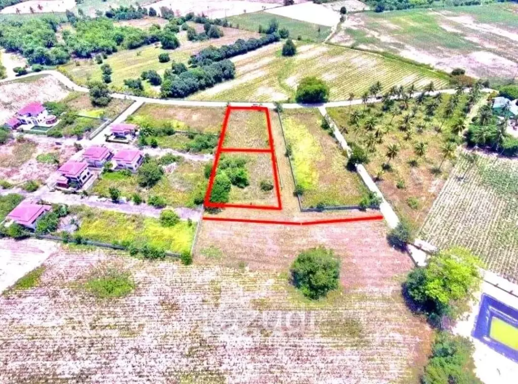 1 Rai 240 sq.w. Land for Sale in Huay Too Reservoir