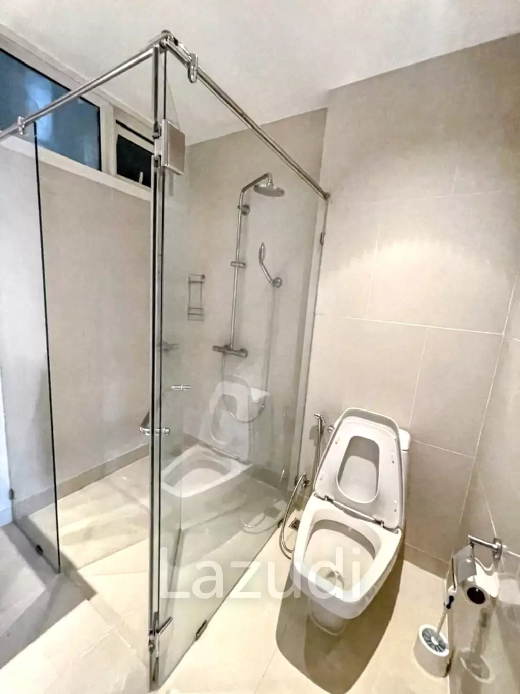 1 Bedroom 1 Bathroom 65 SQ.M The Empire Place