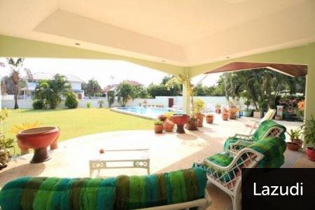 Well designed and constructed, spacious 3 bed pool villa on nice 1,600 sqm plot.