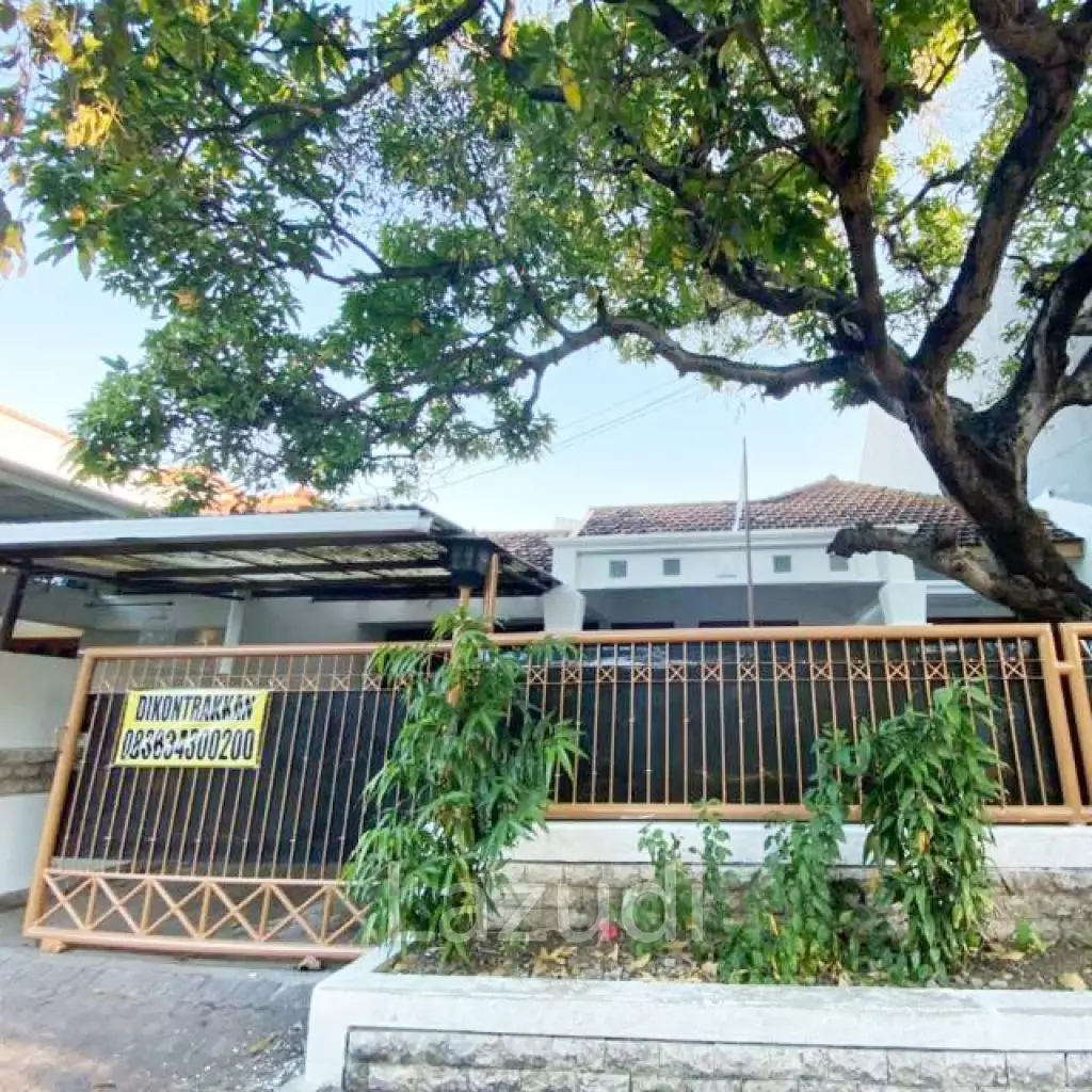 Rumah Disewakan Dekat Ciputra World Surabaya, Kampus UWKS, RS Mayapada Surabaya, Kebun Binatang Surabaya, TVRI