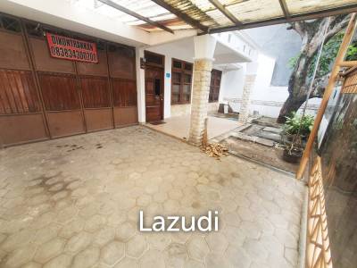 Rumah Disewakan Dekat Ciputra World Surabaya, Kampus UWKS, RS Mayapada Surabaya, Kebun Binatang Surabaya, TVRI