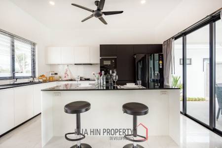 3 Bed 3 Bath 221 SQ.M Botanica Hua Hin