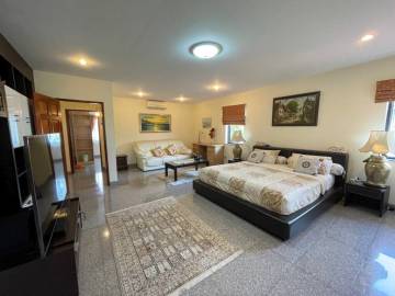 Luxury villa For sale at Paradise Villa 1