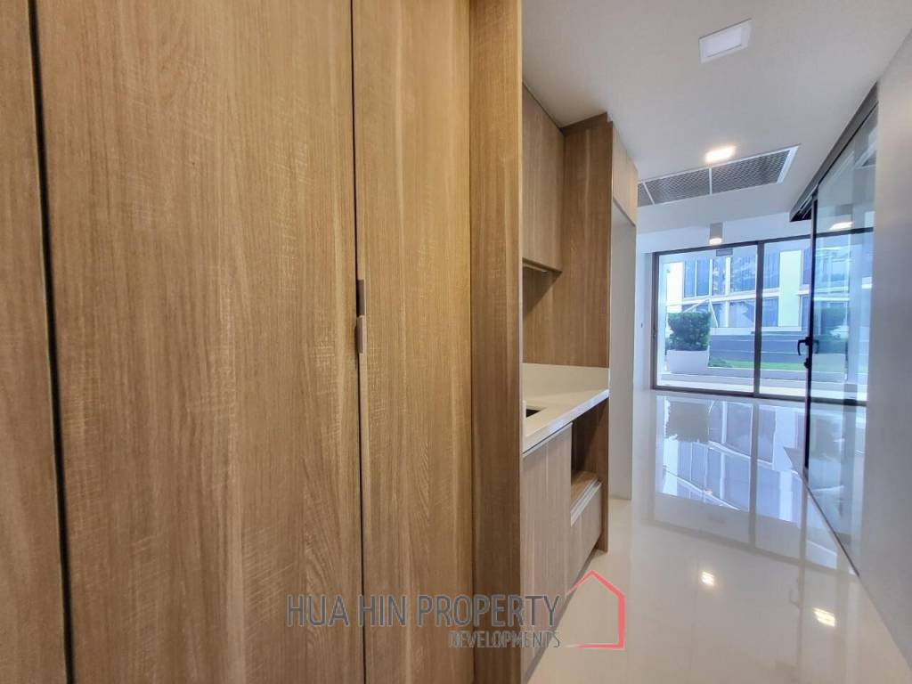 1 Bed 1 Bath 45.48 SQ.M The Pine Condominium
