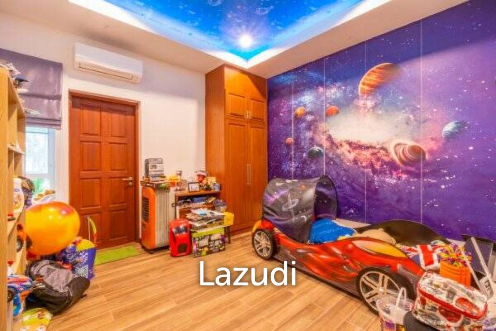 768 ตร.ม 4 เตียง 5 อาบน้ำ วิลล่า For ขาย