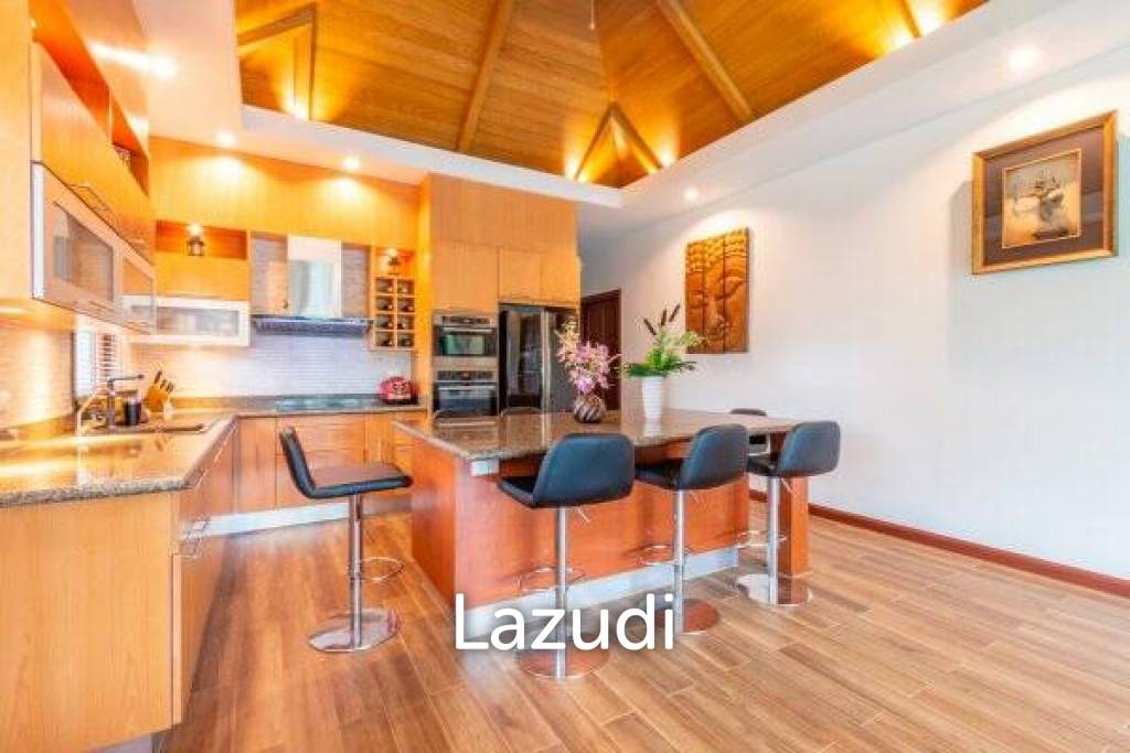 768 ตร.ม 4 เตียง 5 อาบน้ำ วิลล่า For ขาย