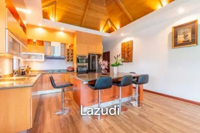 HILLSIDE HAMLET 6 : Very well presented 4 Bed Pool Villa