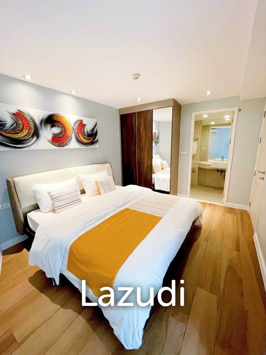 1 Bedroom 1 Bathroom 40 SQ.M. Le Nice Ekamai