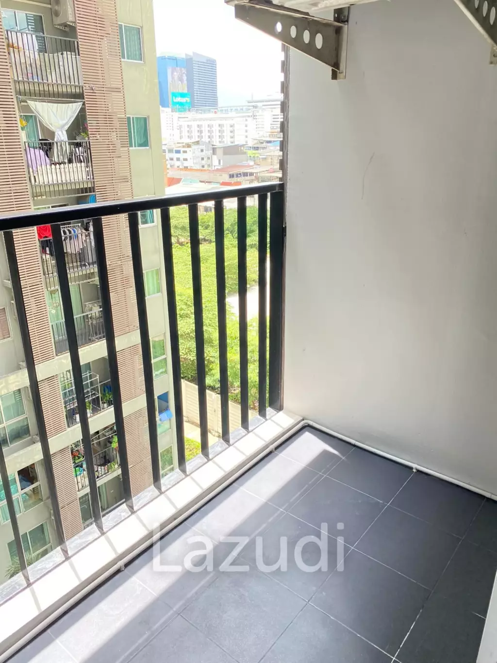 2 Bedroom 2 Bathroom 53 SQ.M. Condo For Rent+Sale