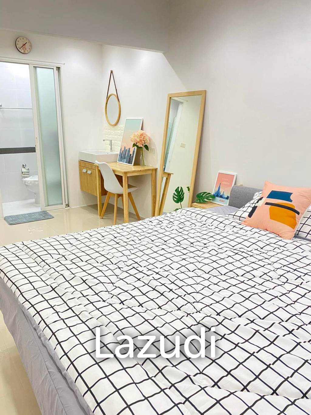 2 Bedroom 2 Bathroom 53 SQ.M. Condo For Rent+Sale