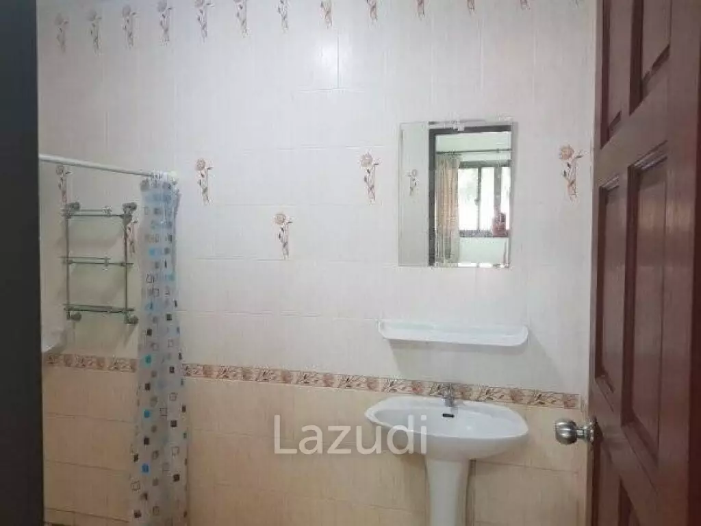 3 Bed House in town