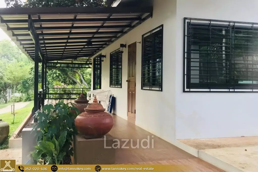 Relaxing House in Garden for Rent.