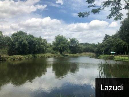 GREENFIELDS : Beautiful Lakefront 1 Rai Plot of Land on fishing lake, ideal for 1 or 2 Homes