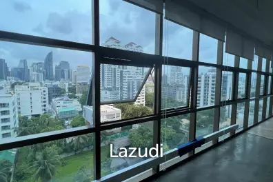 Office For Rent at Soi Thonglor